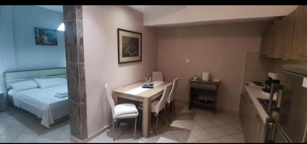 Peters Apartment Corfu (city) Bagian luar foto
