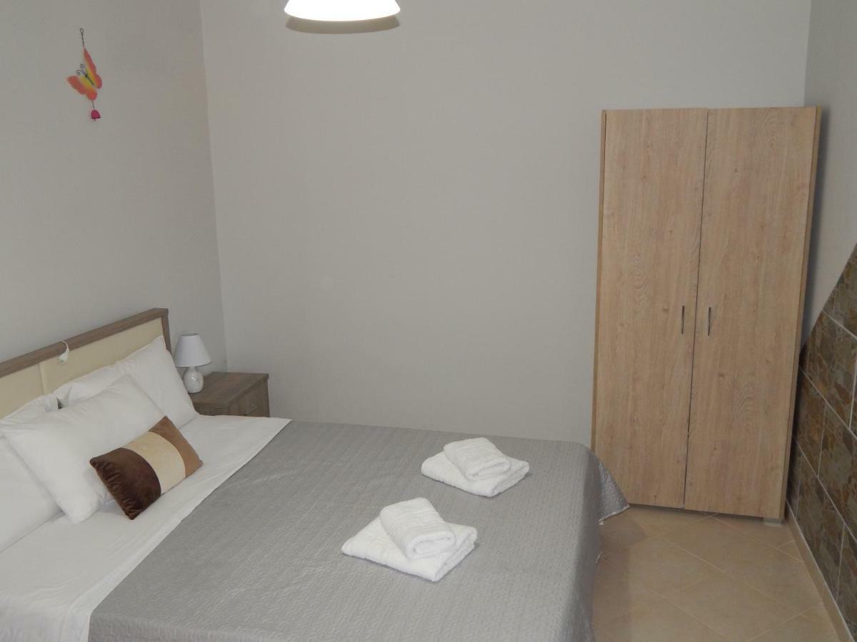 Peters Apartment Corfu (city) Bagian luar foto